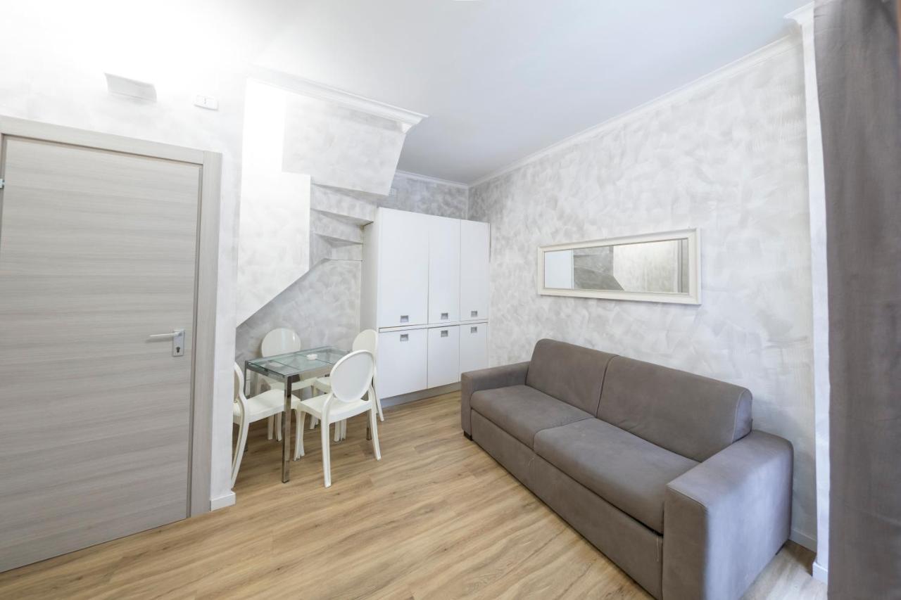 Home Holiday Rome - 2° Floor Luaran gambar